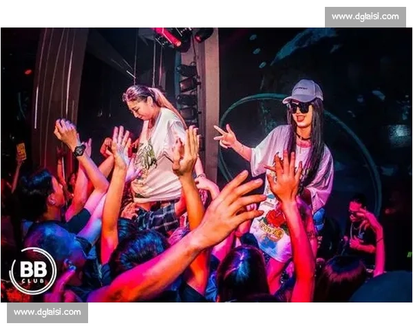 徐真真赛场精彩表现引发观众热烈讨论与关注